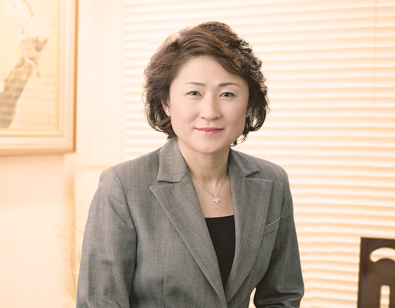 院長 小笠原 美由紀